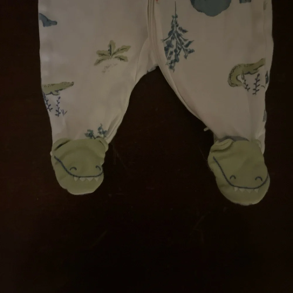 Carters Footie Pajama White with Animals - Size Preemie